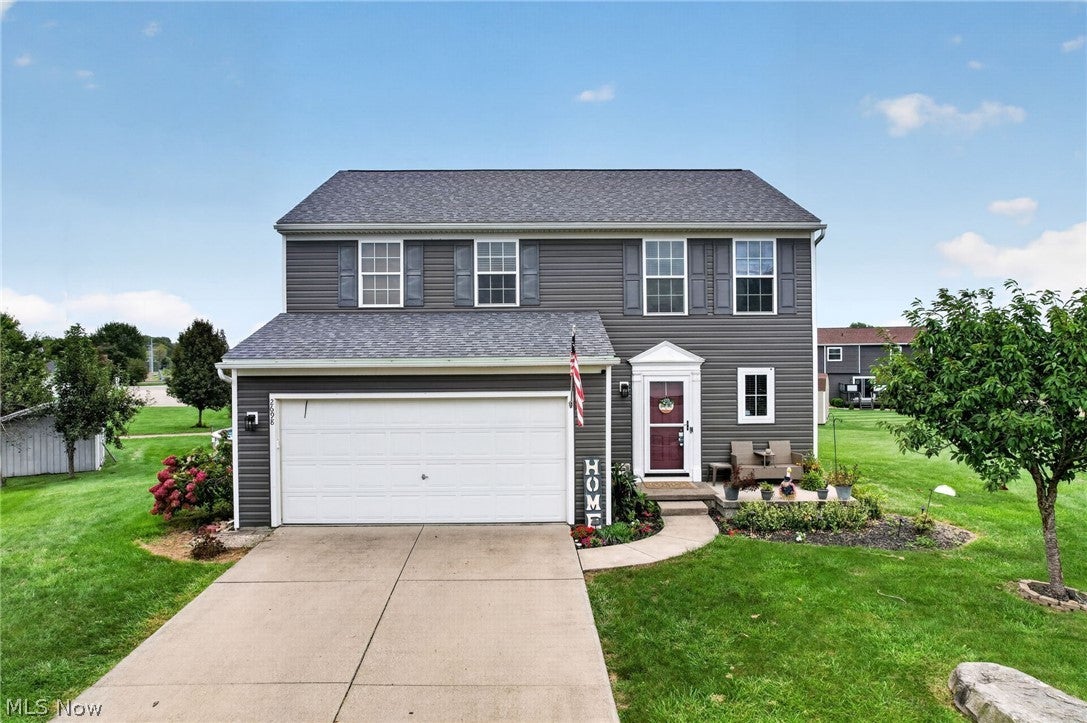 2698 Dutch Circle NE — photo