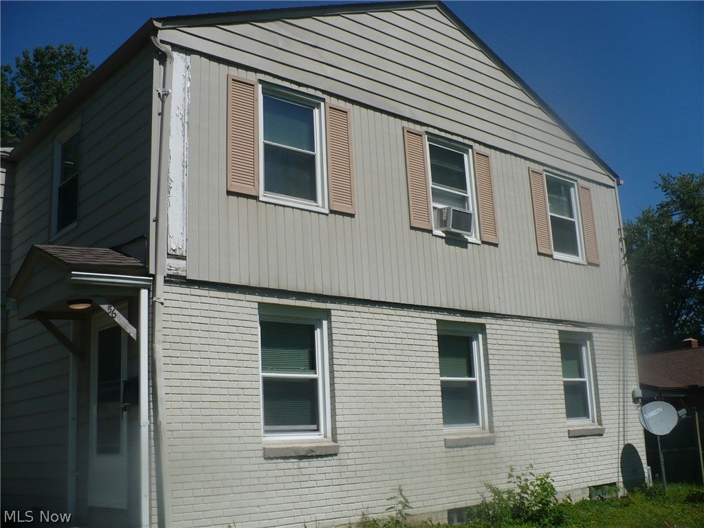 56 Willow Drive 2 — photo