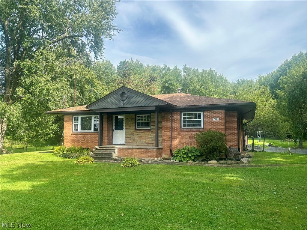 7706 State Route 46 — photo
