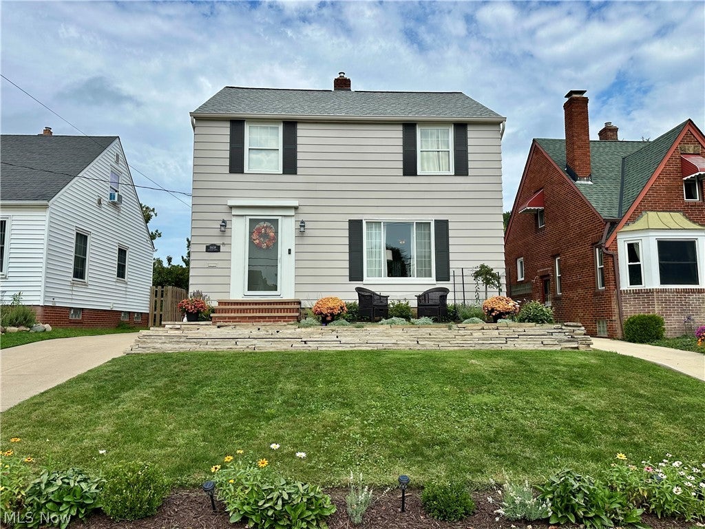 6608 Orchard Grove Avenue — photo