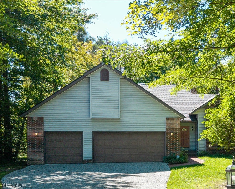 3126 Cliffside Drive — photo