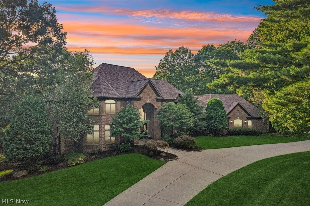 1928 Four Seasons Drive — photo