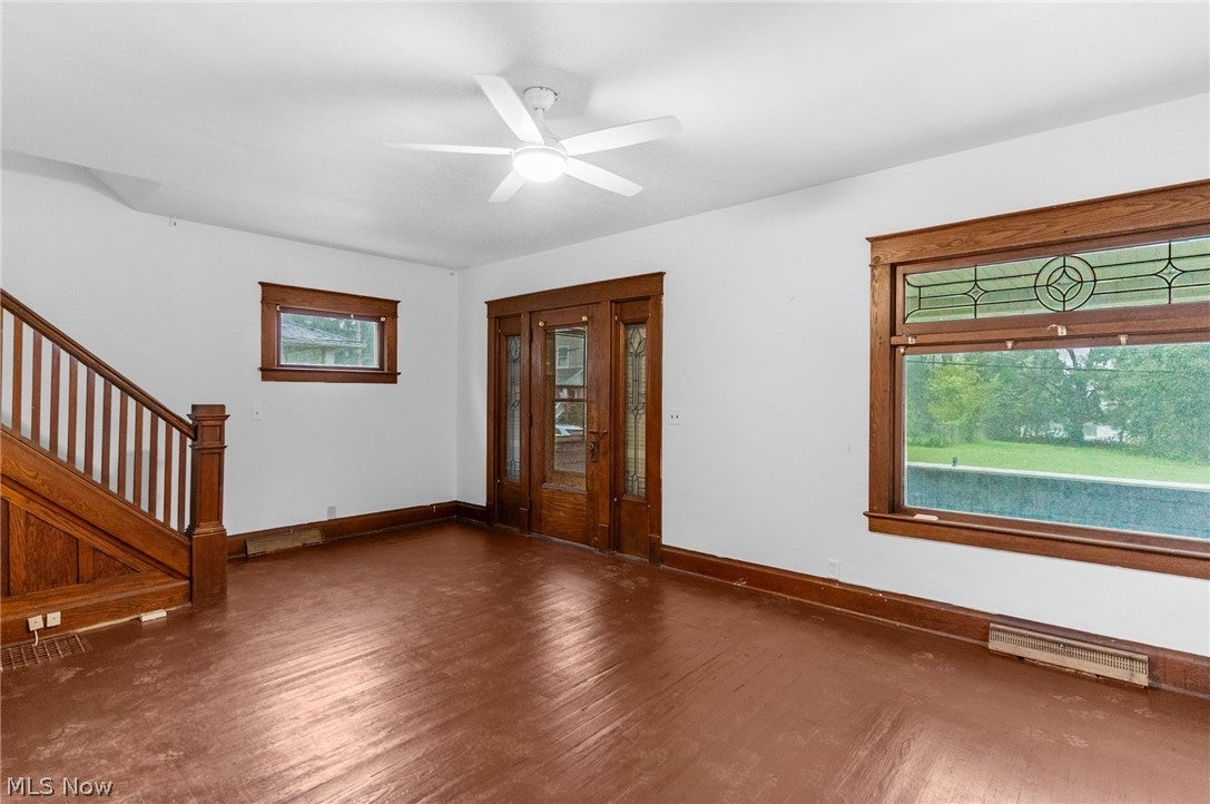 56 Spring Street, Struthers, OH 44471 — photo 3