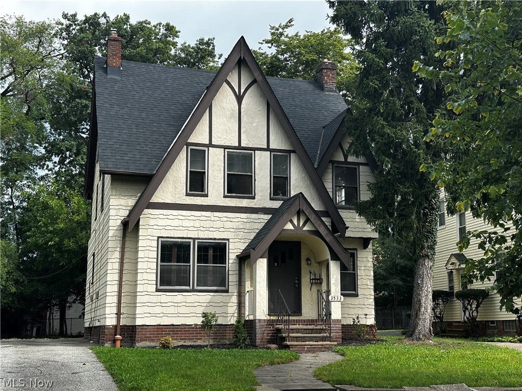 3533 Cedarbrook Road — photo