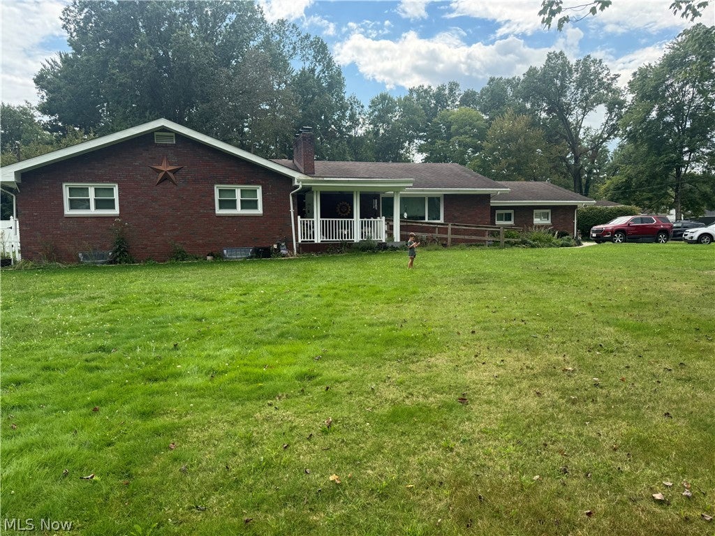 59 Lakeshore Drive — photo