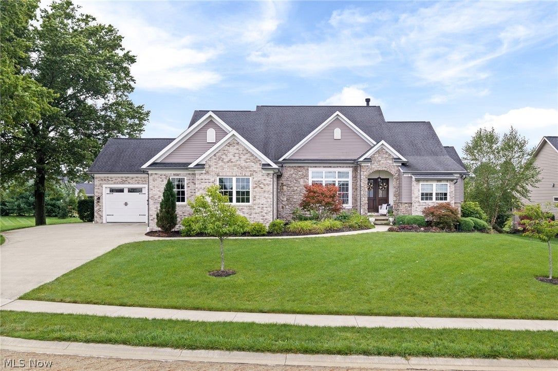 8934 Clubview Street NW — photo