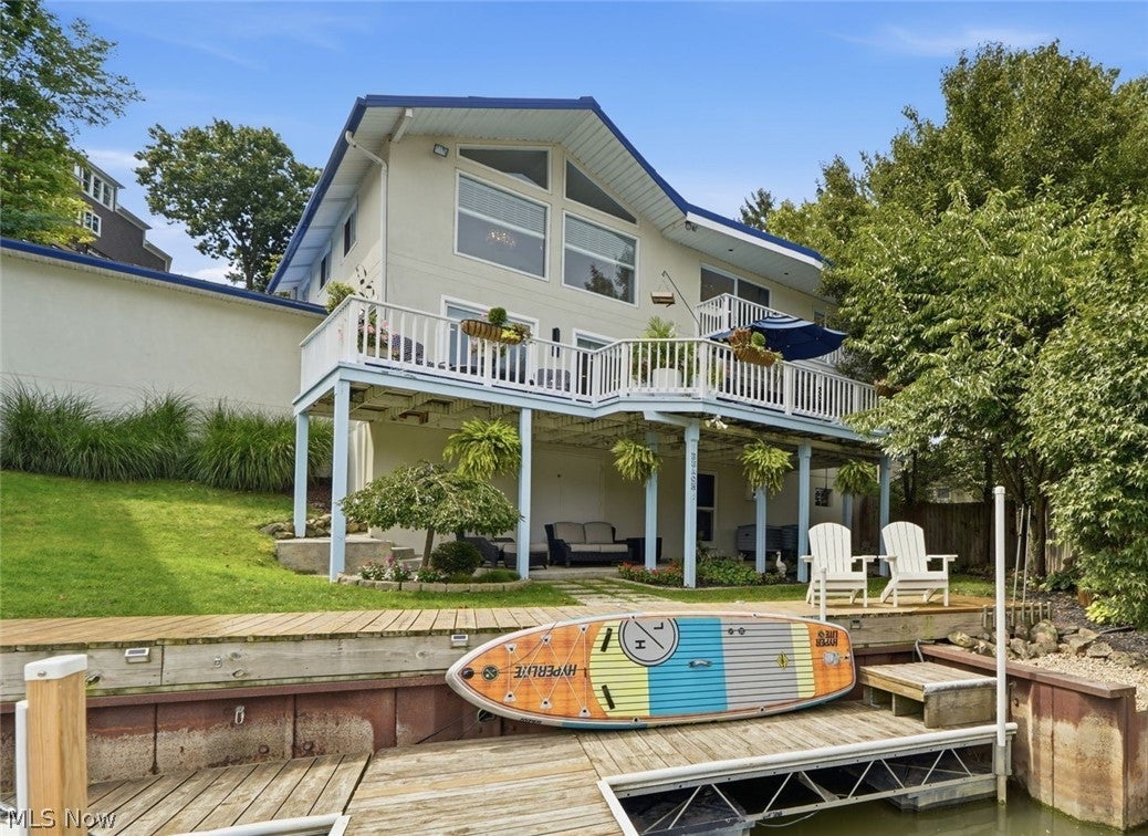 421 Riverdale Drive — photo