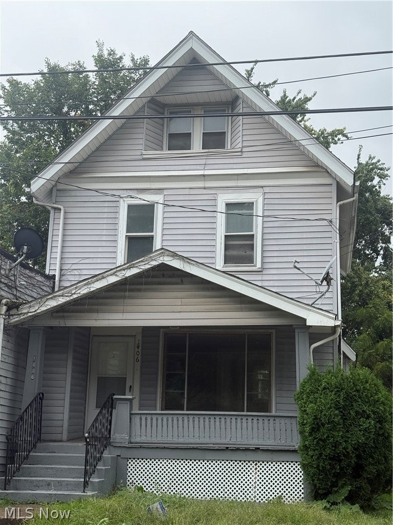 1406 Hart Street — photo