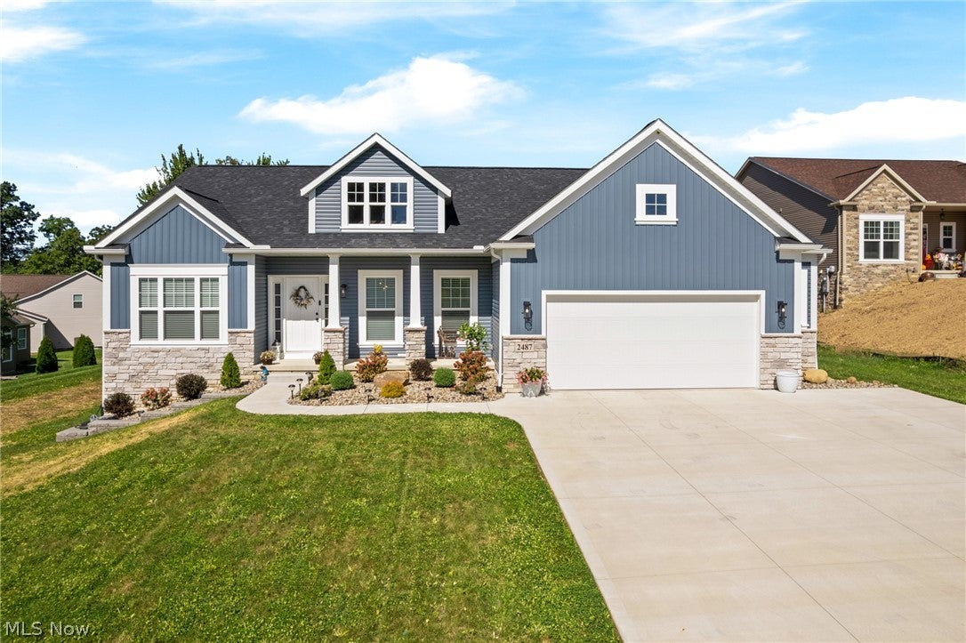 2487 Ledgestone Drive NW — photo