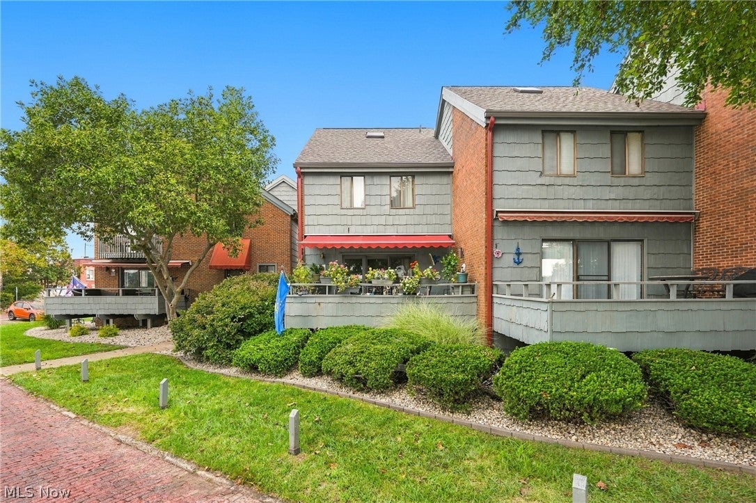 201-H Ohio Street — photo