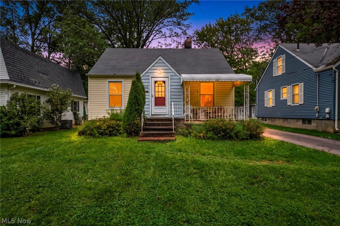 111 Forest Hill Drive — photo