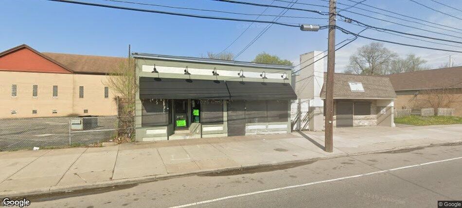 3990 E 131st Street — photo