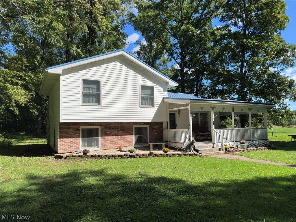 7193 Woodard Road — photo