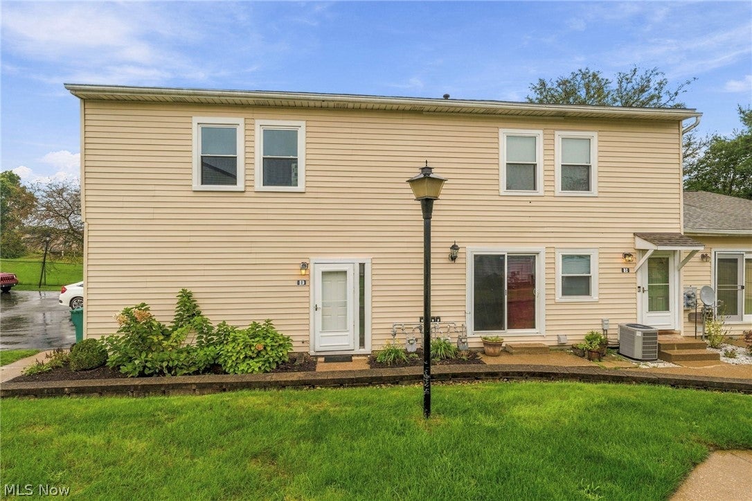 2551 Royal County Down Drive D — photo
