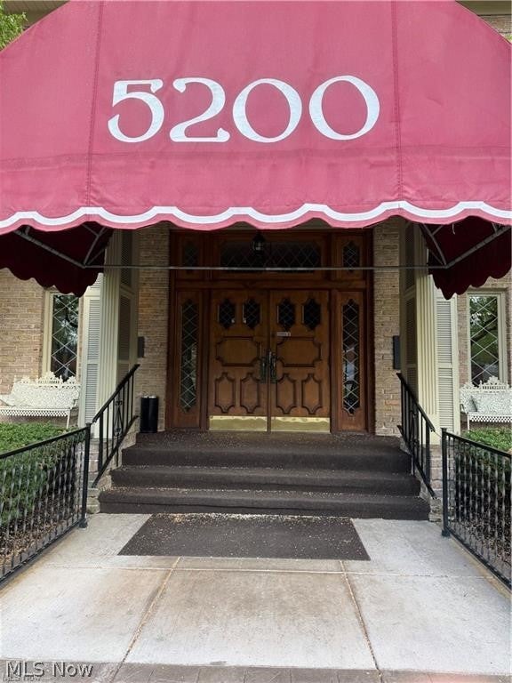 5200 West Boulevard 505 — photo