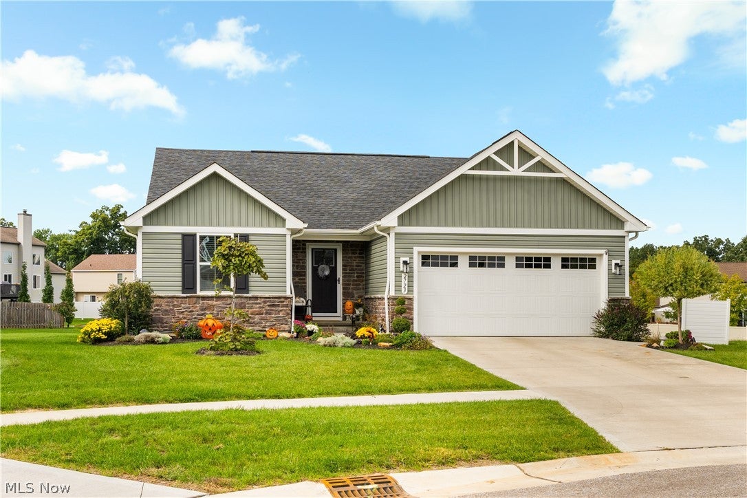 2723 Baker Drive — photo