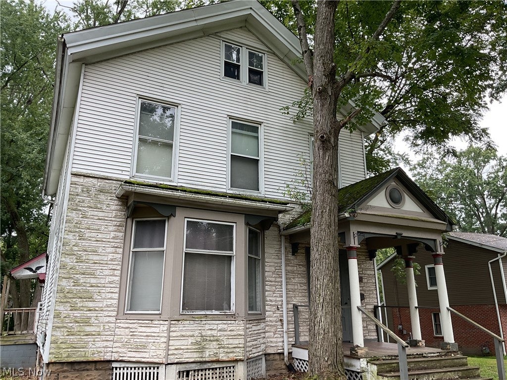 530 Lafayette Avenue — photo
