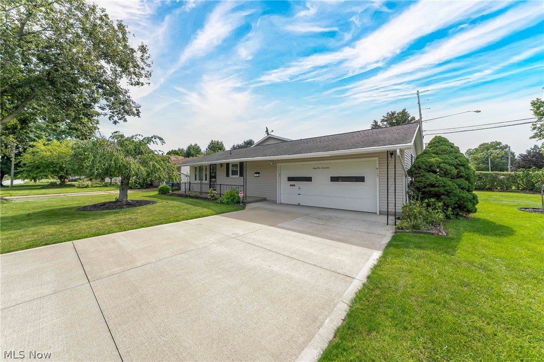 6117 Yorktown Road — photo