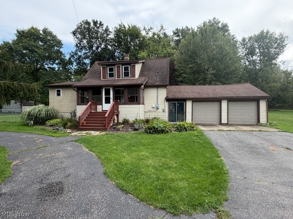 5319 Scott Street — photo