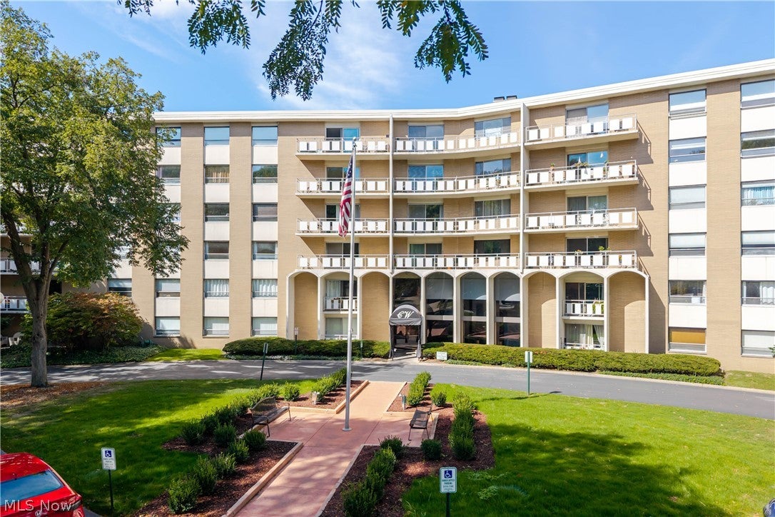 3400 Wooster Road 610 — photo