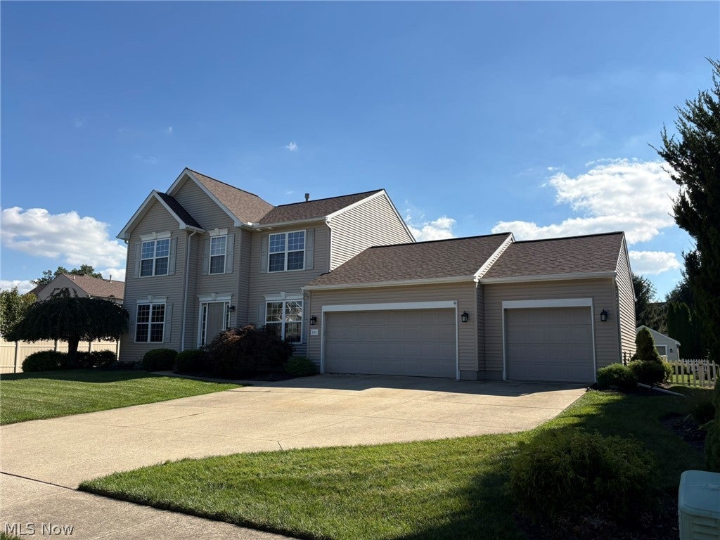203 Rivers Edge Drive — photo