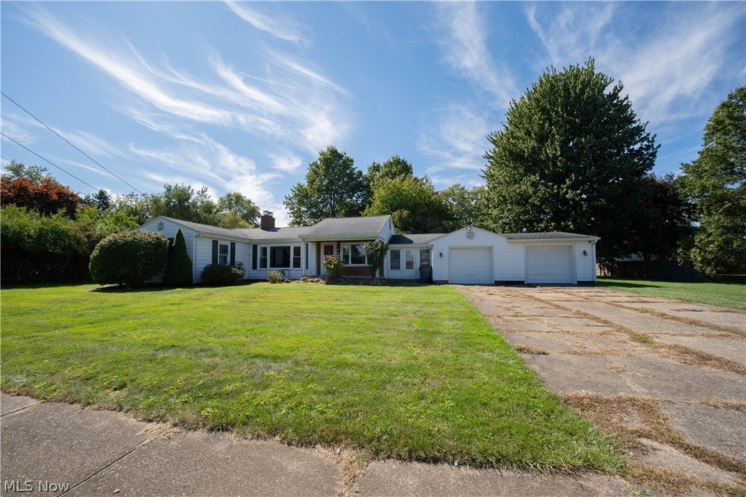 17 Parkview Drive — photo