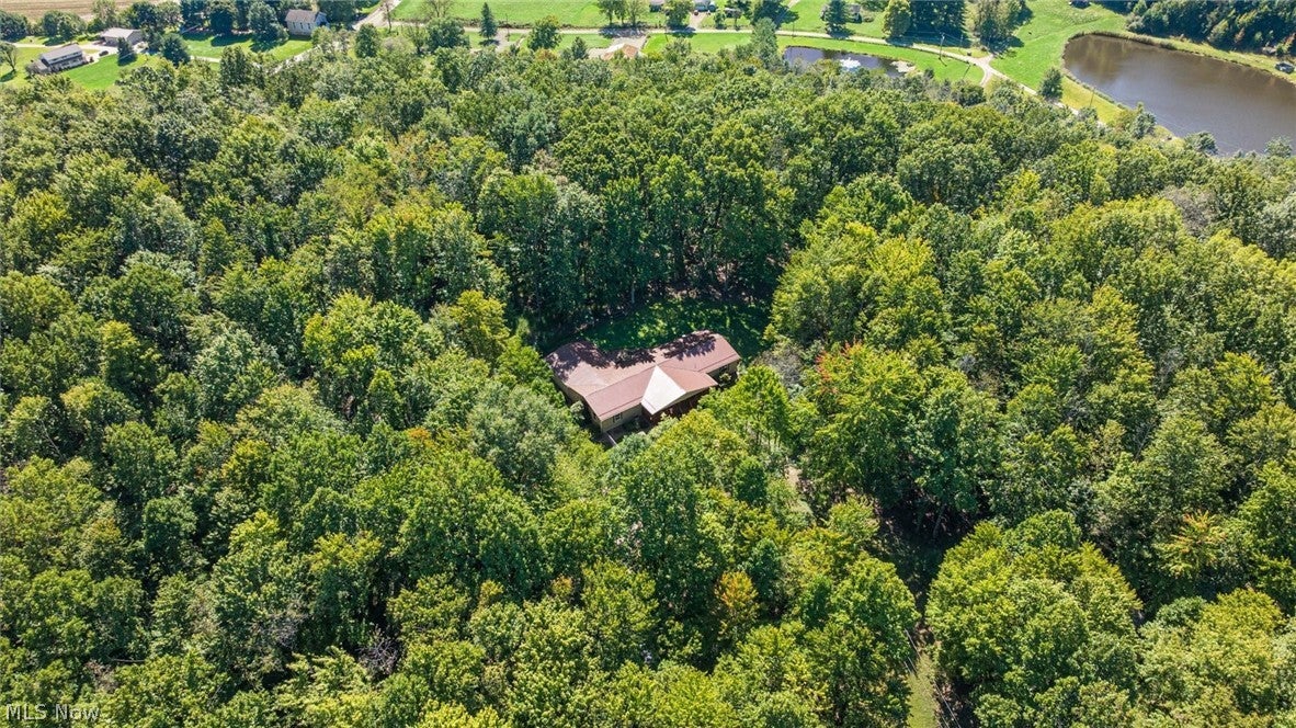 2038 Oldtown Valley Road SE — photo