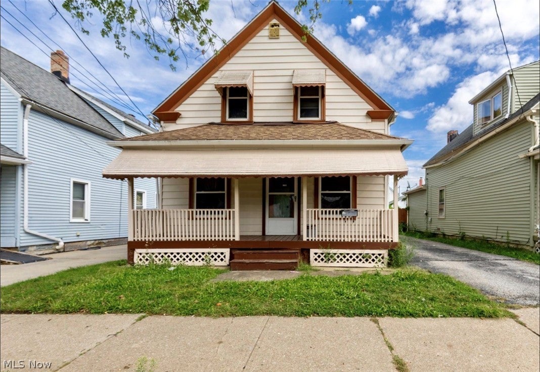 3577 W 46 — photo
