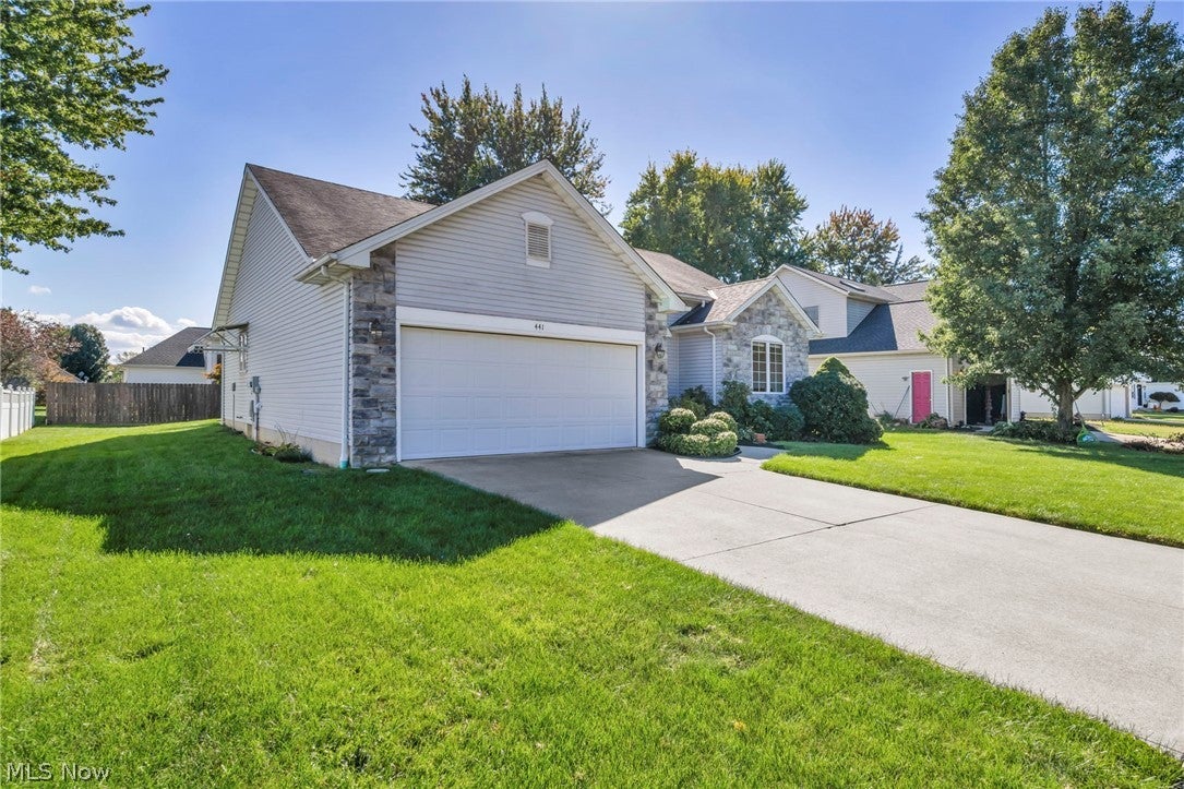 441 Pemberton Drive, Elyria, OH 44035 — photo 3