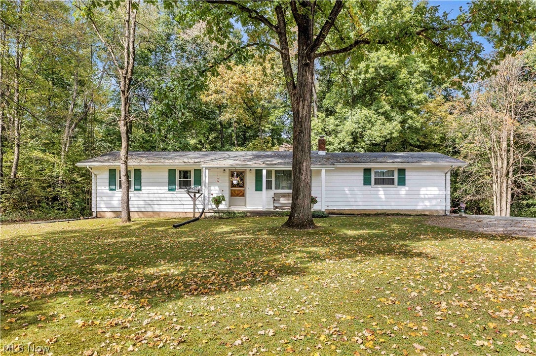 7011 Township Rd 29 — photo