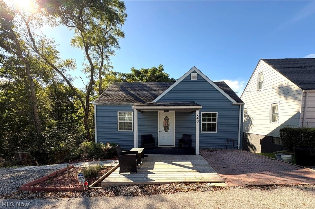 140 Harding Street — photo