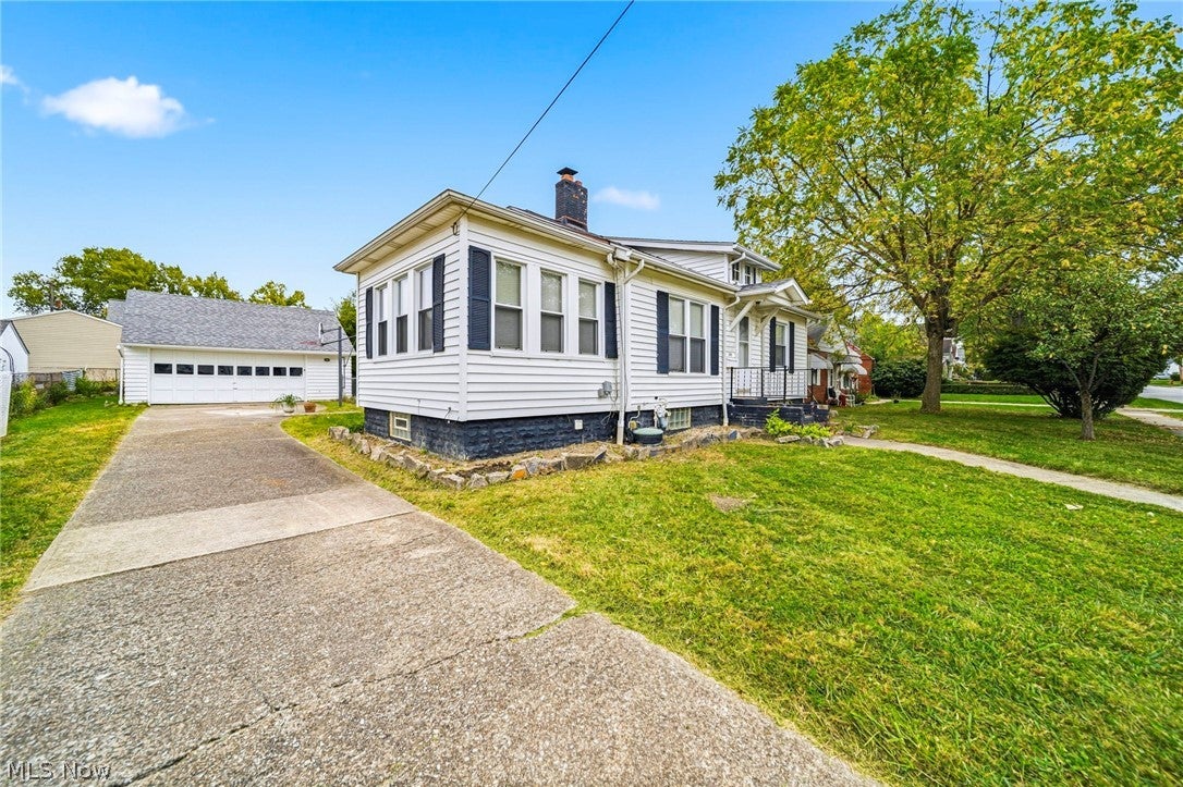259 E 324th Street, Willowick, OH 44095 — photo 3