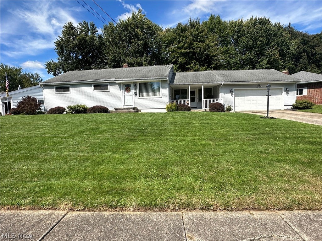 3260 S Wendover Circle — photo