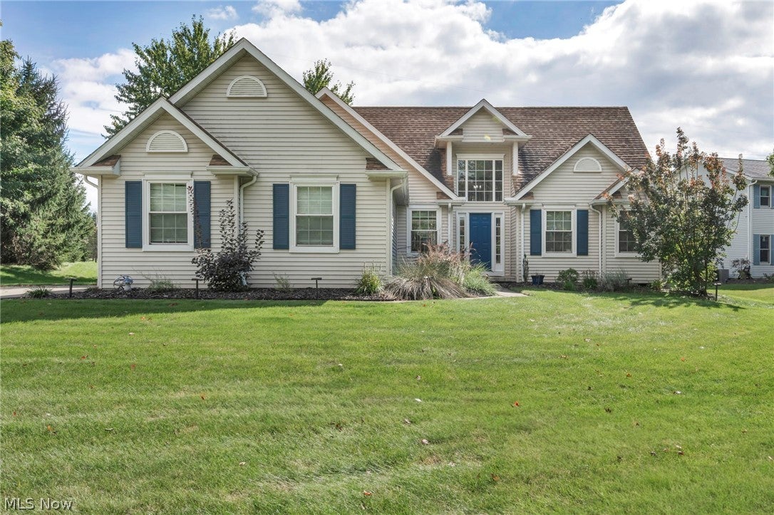 Home in Medina, OH 44256 — photo 2