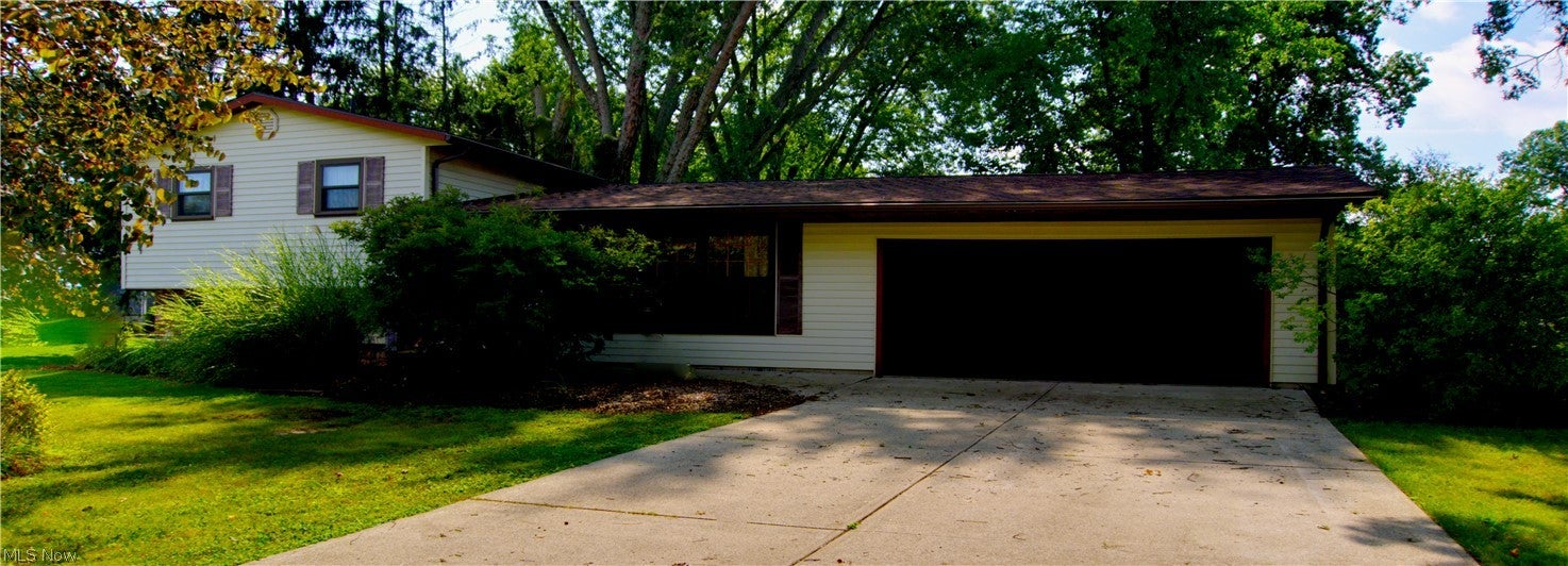 12780 Barbara Street SW — photo