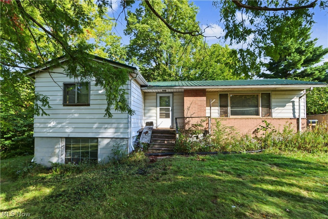 4075 Hamilton Road — photo