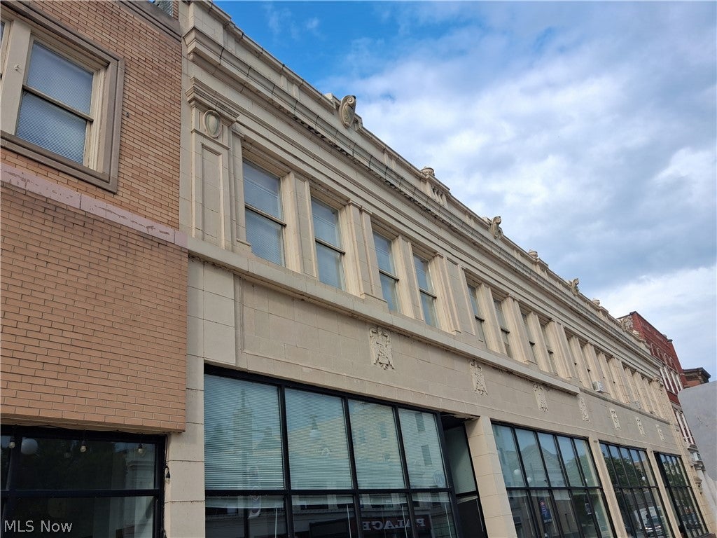 610 Broadway 15 — photo