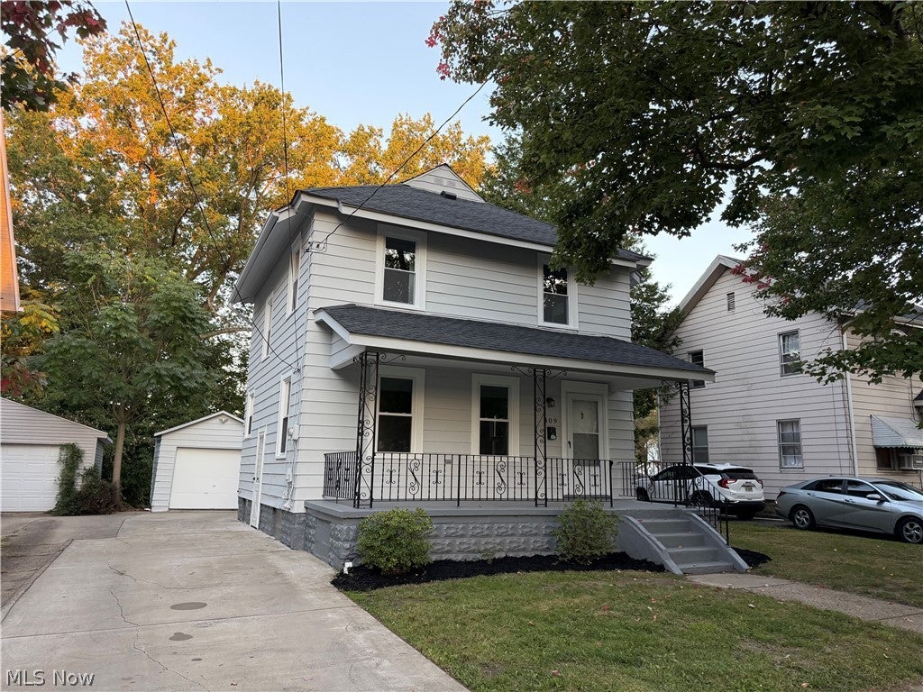 409 The Brooklands Avenue — photo
