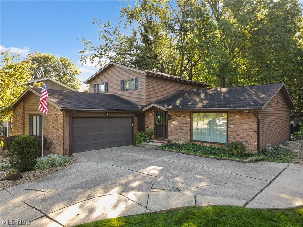 3862 Skyview Drive — photo