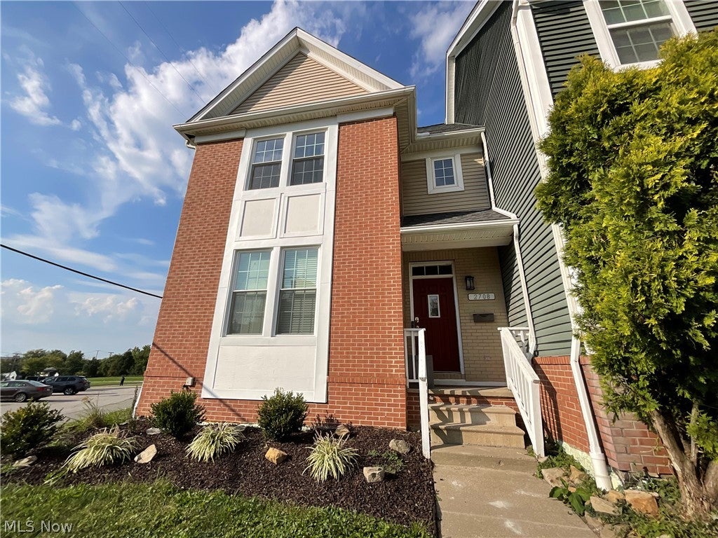 2708 Martin Luther King Jr Drive — photo