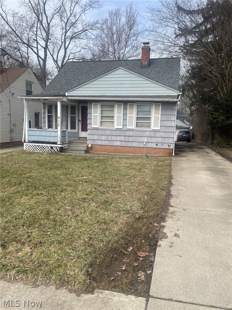307 Marion Drive — photo