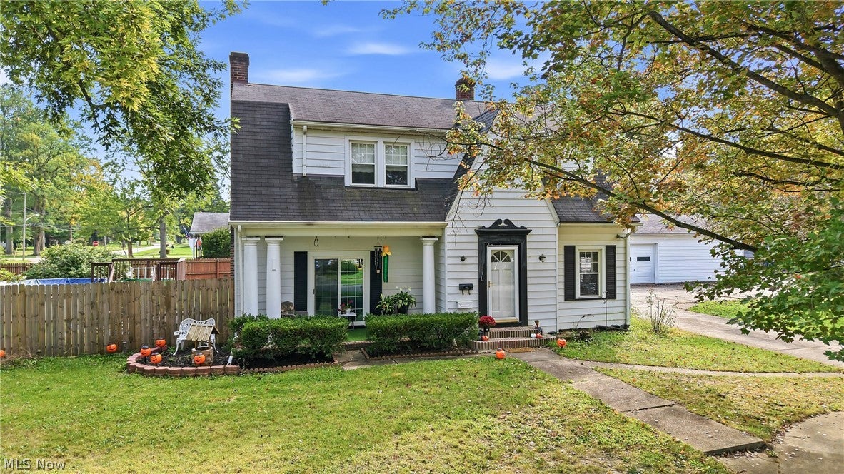 1313 Bradford Street NW — photo