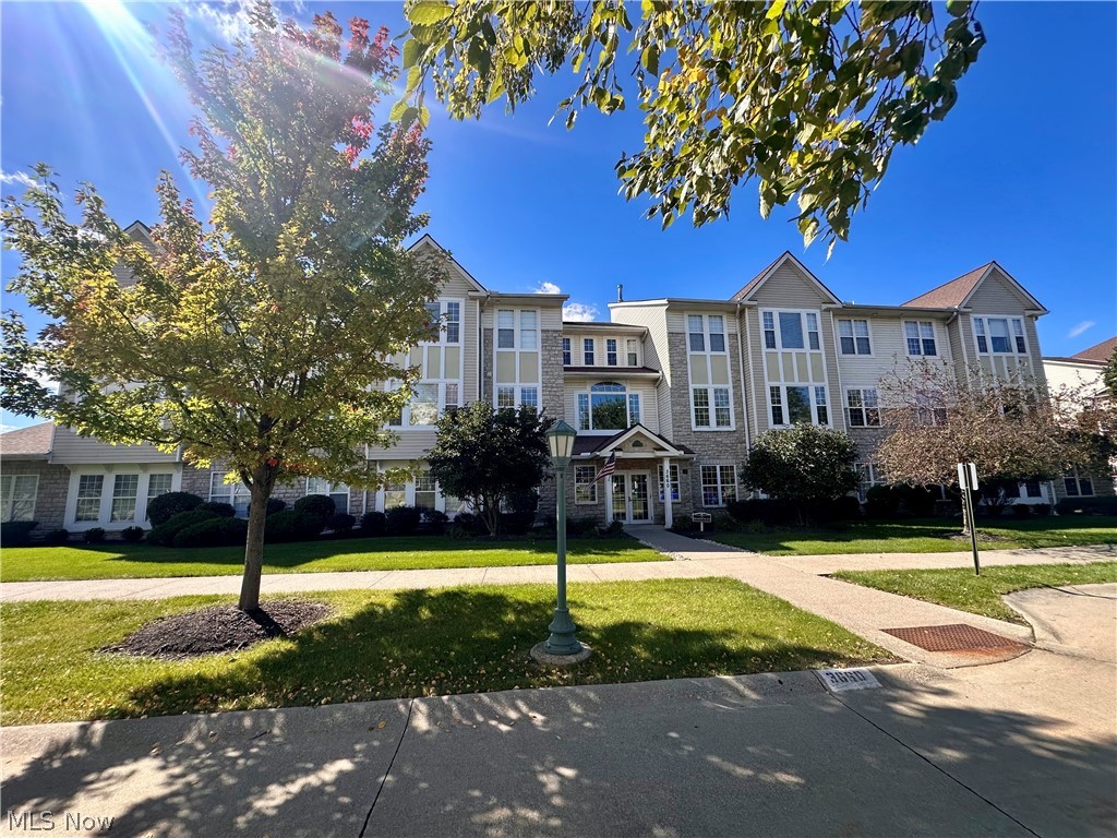 3660 Morningside Way Unit 201 — photo