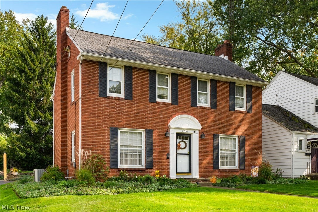 1734 Oberlin Court NW — photo