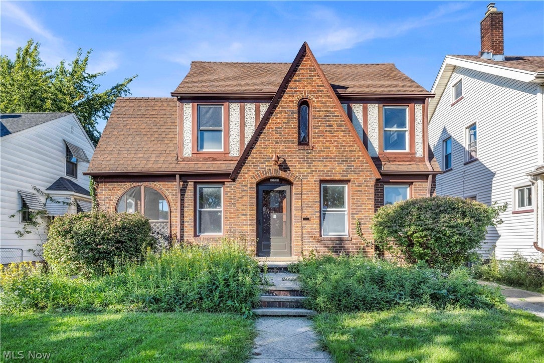 13510 Wainstead Avenue — photo