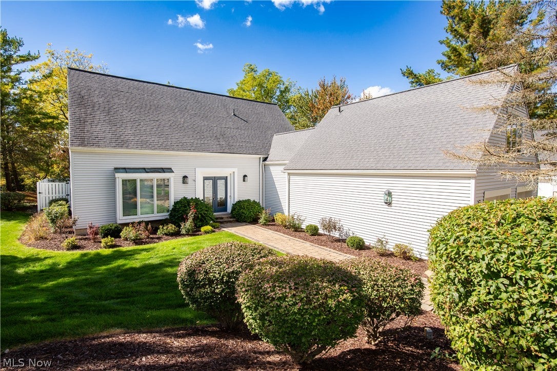 975 Meadowlark Circle — photo