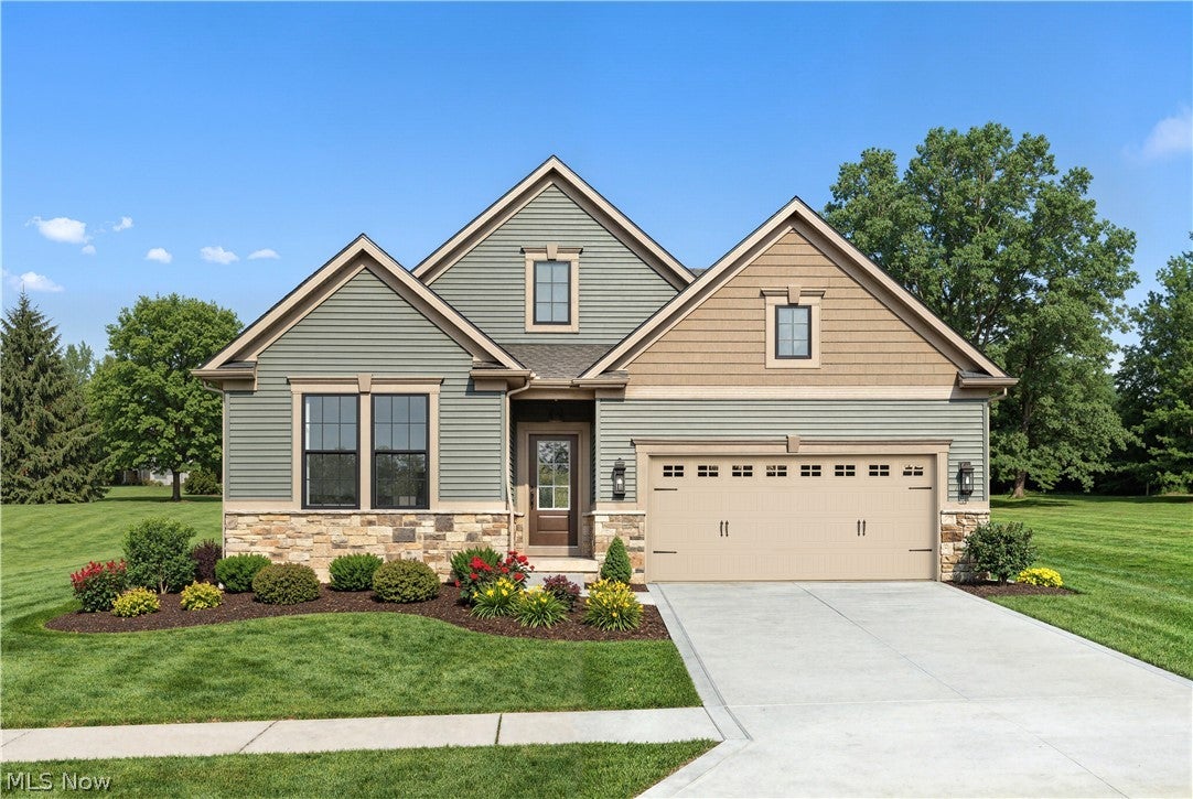 818 Colesbourne Circle — photo