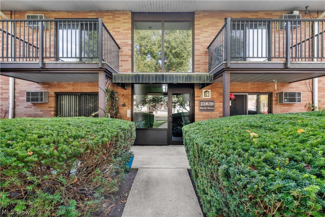 23839 David Drive 201 — photo