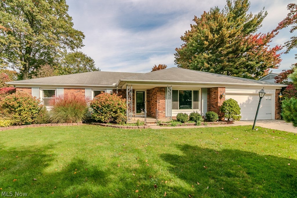 5223 Chickadee Lane — photo