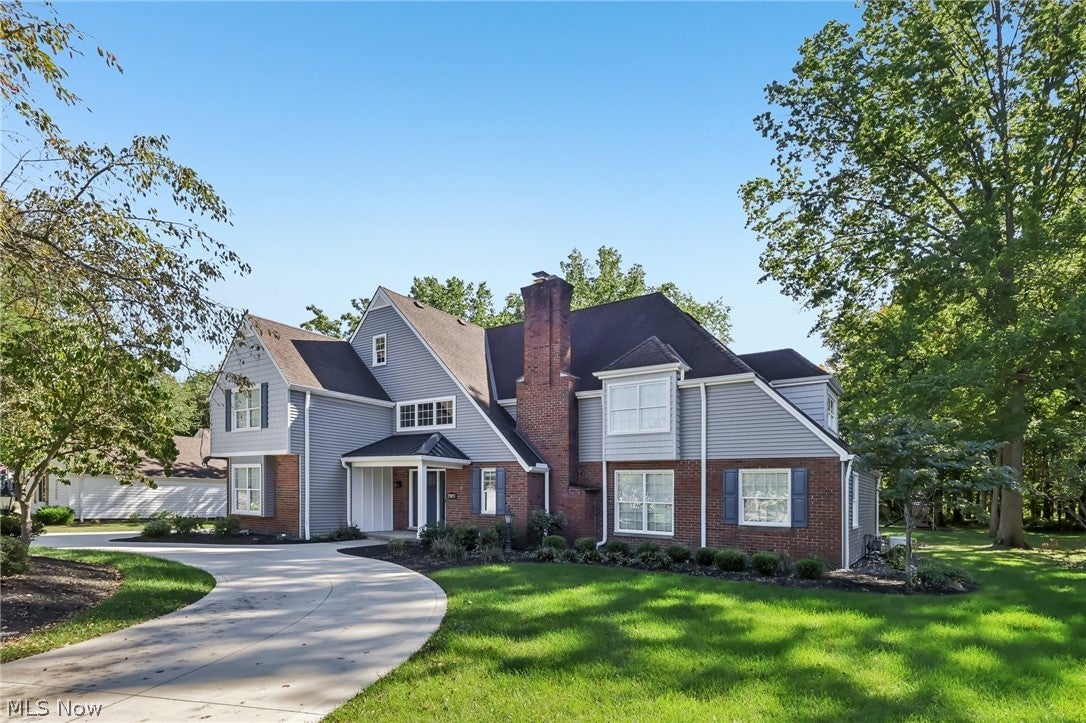 27473 Dellwood Drive — photo